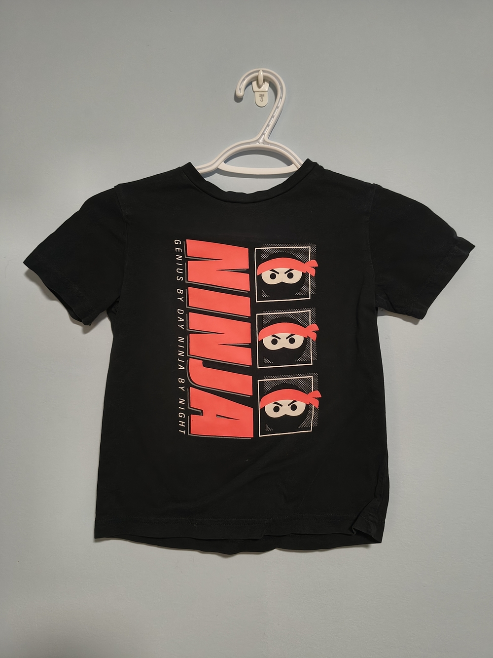George Black Tee with Red Ninja Graphic Size S (6) Genius by Day Ninja By Night